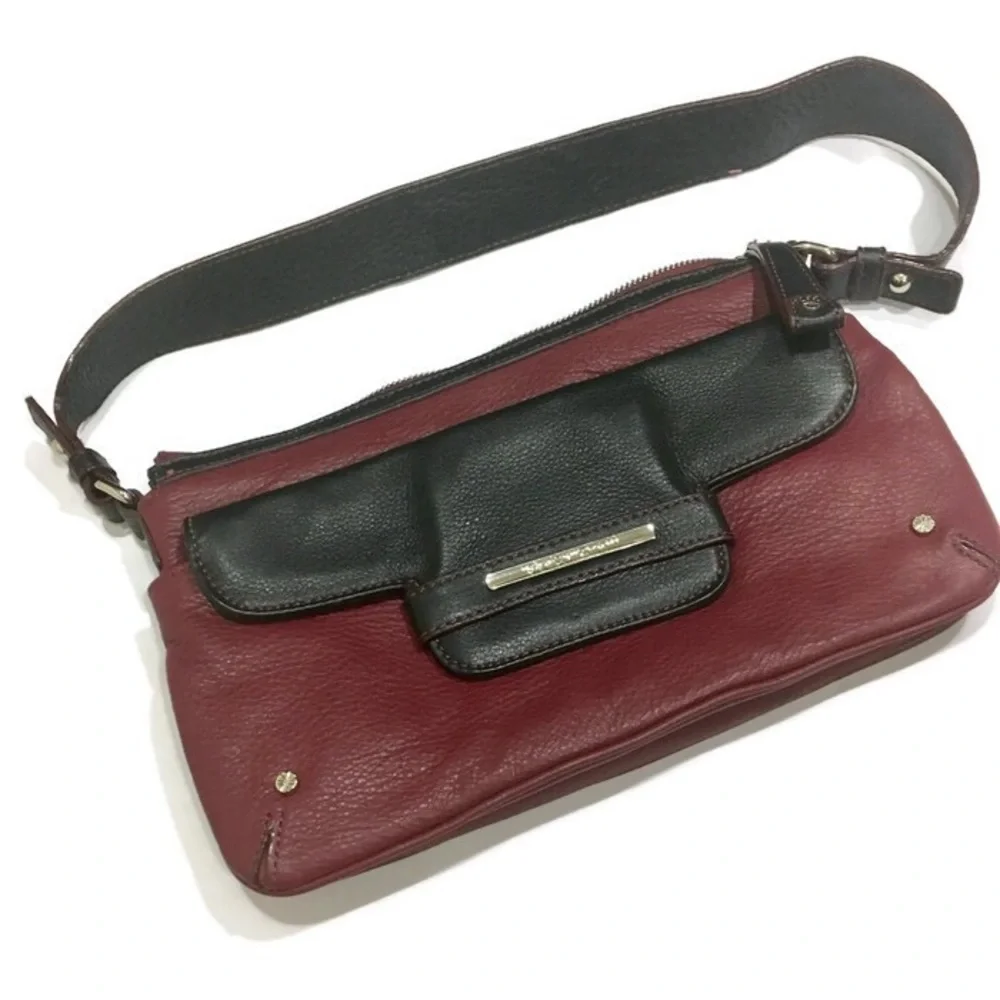 Y2K Leather two-toned shoulder purse red and black